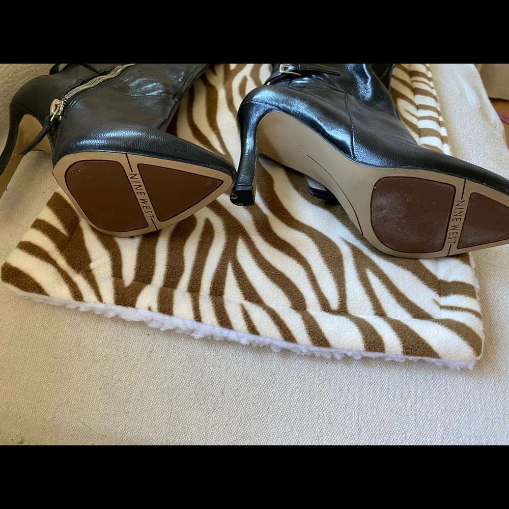 Nine West boot - Picture 11 of 11